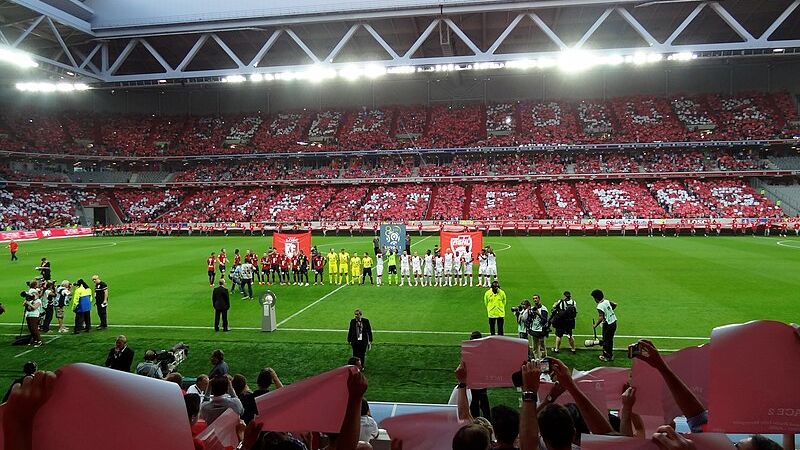 Pierre Mauroy Stadium nổi bật Pierre Mauroy Stadium nổi bật