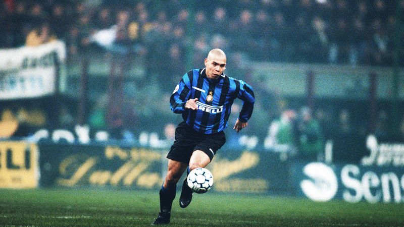 Ronaldo là người ngoài hành tinh để lại nhiều dấu ấn
