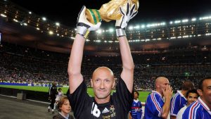 Thủ môn Fabien Barthez: Người gác đền huyền thoại