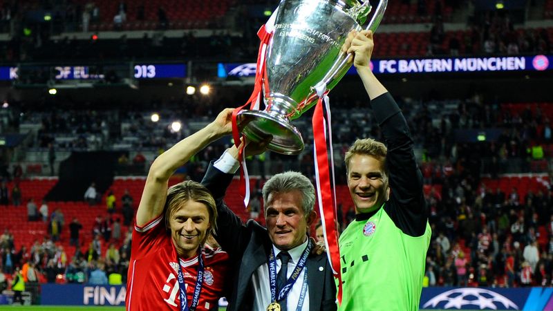 Thủ môn Manuel Neuer có sự nghiệp vĩ đại Thủ môn Manuel Neuer có sự nghiệp vĩ đại